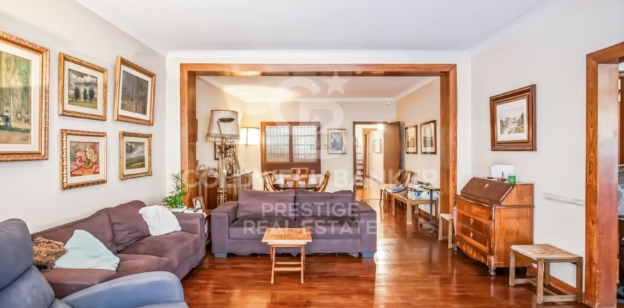 Wohnung in Barcelona, Spanien 6 Schlafzimmer, 252 m2 Nr. 178807