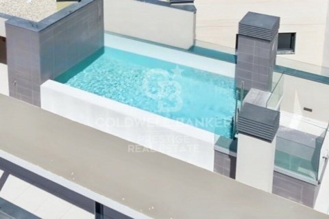 Duplex à vendre à Barcelona, Espagne, 3 chambres, 110 m2 No. 178803 - photo 6