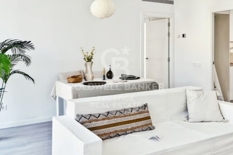 Duplex à vendre à Barcelona, Espagne, 4 chambres, 133 m2 No. 178809 - photo 3