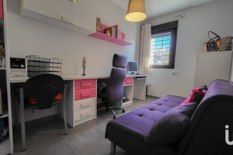 Продажа дома в Альмайяте, Малага, Испания 3 спальни, 250м2 №154019 - фото 5