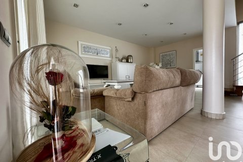 Talo myytävänä Lepe, Huelva, Espanja, 3 makuuhuonetta, 210 m2 No. 154016 - kuva 2