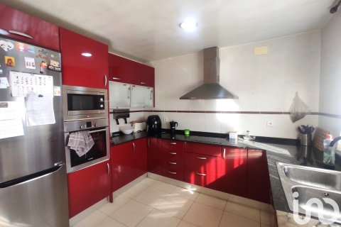 House à vendre à Banyeres Del Penedes, Tarragona, Espagne, 4 chambres, 197 m2 No. 154020 - photo 9