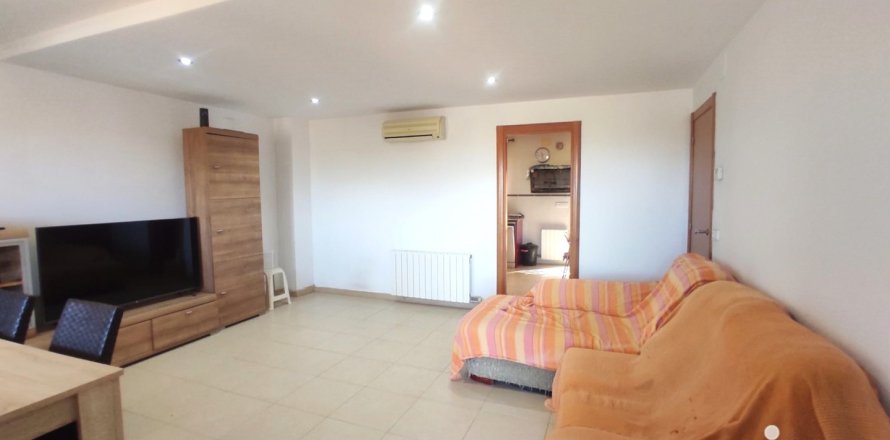 House à Banyeres Del Penedes, Tarragona, Espagne 4 chambres, 197 m2 No. 154020