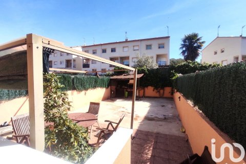 House à vendre à Banyeres Del Penedes, Tarragona, Espagne, 4 chambres, 197 m2 No. 154020 - photo 4