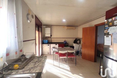 House à vendre à Banyeres Del Penedes, Tarragona, Espagne, 4 chambres, 197 m2 No. 154020 - photo 10