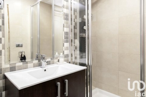 Terreno in vendita a Barcelona, Spagna 4 camere da letto, 228 mq. N° 154018 - foto 6