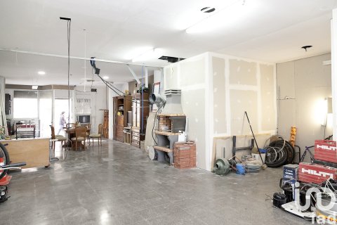 Terreno in vendita a Barcelona, Spagna 4 camere da letto, 228 mq. N° 154018 - foto 12