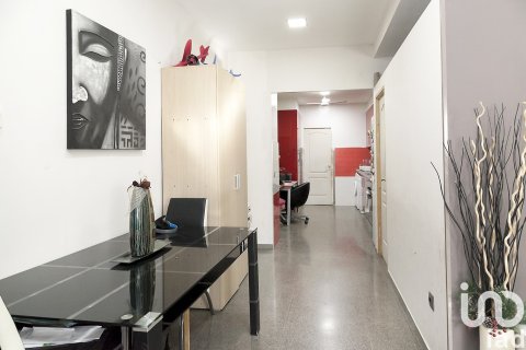 Terreno in vendita a Barcelona, Spagna 4 camere da letto, 228 mq. N° 154018 - foto 3