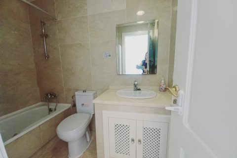 Apartment for sale Roda, Murcia, Spain 2 bedrooms,  No. 138023 - photo 16