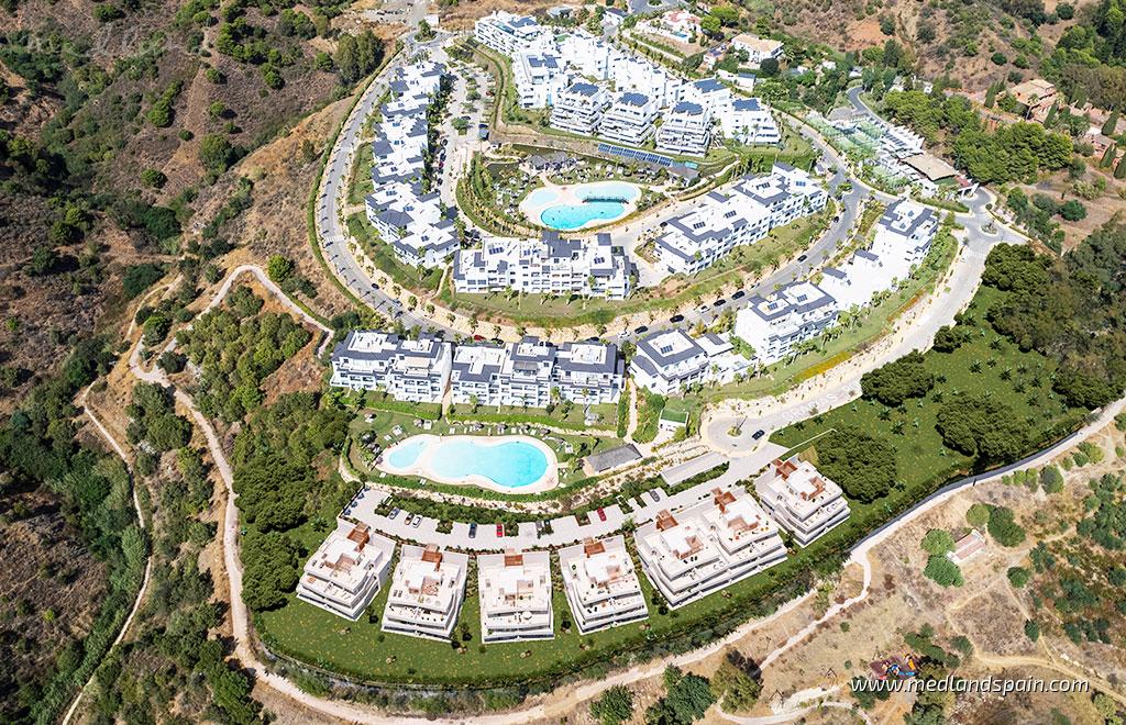 Apartamento en Estepona, Málaga, España 4 dormitorios, 224 m2 No. 52971