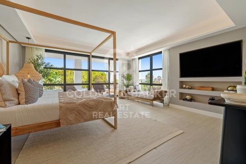 Villa pārdošanā Marbella, Malaga, Spānijā 6 istabas, 965 m2 Nr. 157159 - attēls 20