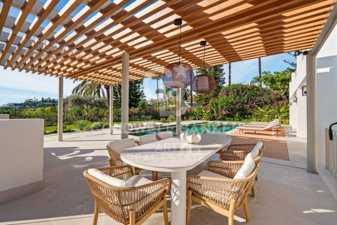 Villa pārdošanā Benahavis, Malaga, Spānijā 5 istabas,  Nr. 157160 - attēls 3