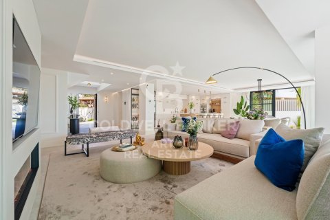 Villa pārdošanā Benahavis, Malaga, Spānijā 5 istabas,  Nr. 157160 - attēls 7