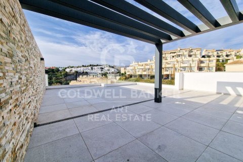 Продажа пентхауса в Марбелья, Малага, Испания 2 спальни, 137м2 №157157 - фото 3