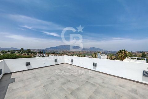 Huvila myytävänä Mijas, Malaga, Espanja, 4 makuuhuonetta, 330 m2 No. 157154 - kuva 22