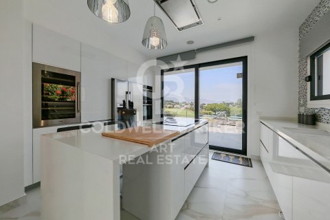 Huvila myytävänä Mijas, Malaga, Espanja, 4 makuuhuonetta, 330 m2 No. 157154 - kuva 9