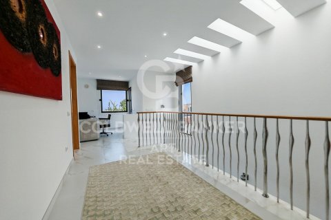 Huvila myytävänä Mijas, Malaga, Espanja, 4 makuuhuonetta, 330 m2 No. 157154 - kuva 12