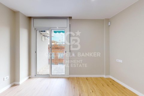 Apartamento en venta en Barcelona, España 3 dormitorios,  No. 157158 - foto 23