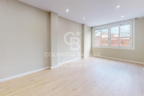 Apartamento en Barcelona, España 3 dormitorios,  No. 157158