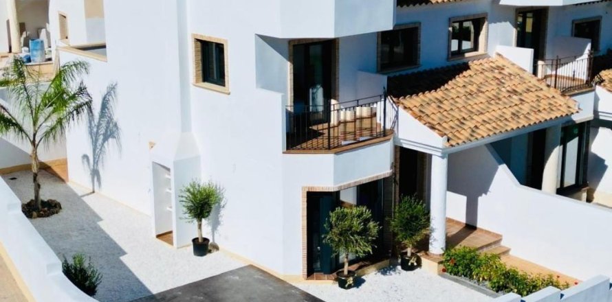 Bungalo Cox, Alicante, Spānijā 2 istabas, 62 m2 Nr. 151695