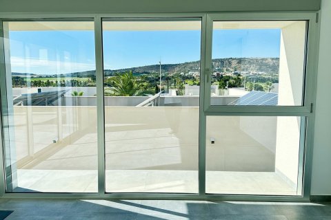 Villa zum Verkauf in Algorfa, Alicante, Spanien 4 Schlafzimmer, 235 m2 Nr. 151690 - Foto 24