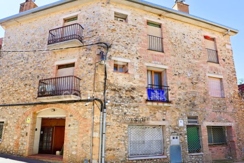 Hus i Pontos, Girona, Spanien 6 sovrum, 662 kvm. Nr. 160164