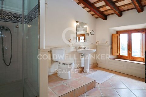 Продажа дома в Жирона, Герона, Испания 6 спален, 876м2 №160163 - фото 14