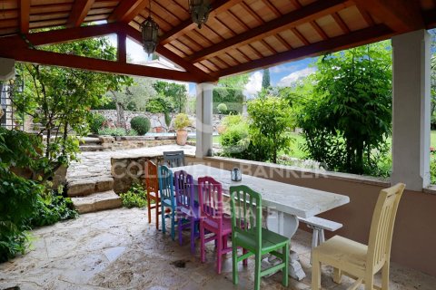 House for sale in Girona, Spain 6 bedrooms, 876 sq.m. No. 160163 - photo 22
