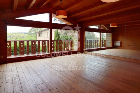 Продажа дома в Жирона, Герона, Испания 6 спален, 876м2 №160163 - фото 24