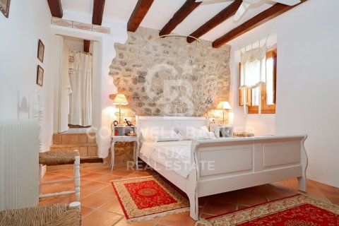 House for sale in Girona, Spain 6 bedrooms, 876 sq.m. No. 160163 - photo 10