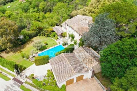 House for sale in Girona, Spain 6 bedrooms, 876 sq.m. No. 160163 - photo 26