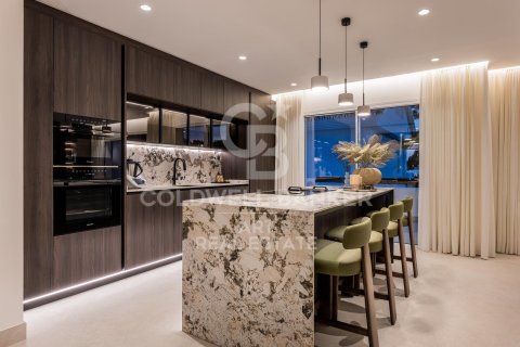 Продажа квартиры в Марбелья, Малага, Испания 3 спальни, 150м2 №158353 - фото 9