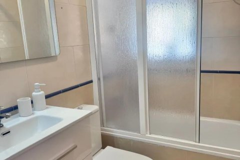 Apartamento en venta en Torrevieja, Alicante, España 1 dormitorio, 150 m2 No. 181869 - foto 12
