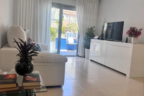Apartamento en venta en Torrevieja, Alicante, España 1 dormitorio, 150 m2 No. 181869 - foto 5