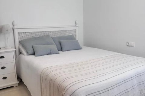 Apartamento en venta en Torrevieja, Alicante, España 1 dormitorio, 150 m2 No. 181869 - foto 9