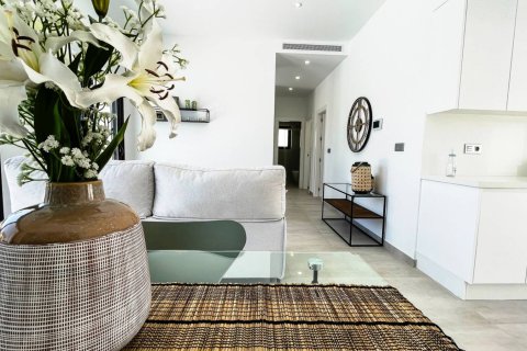 Villa pārdošanā Pilar de la Horadada, Alicante, Spānijā 3 istabas, 92 m2 Nr. 176640 - attēls 6