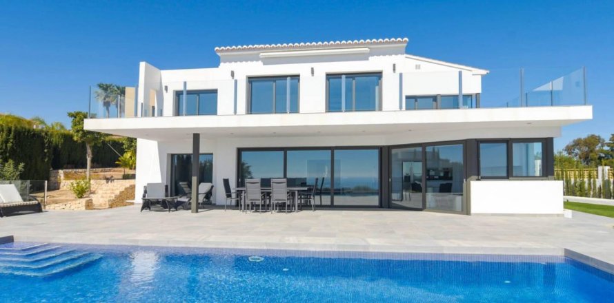 Villa in Moraira, Alicante, Spanien 5 Schlafzimmer, 350 m2 Nr. 176638