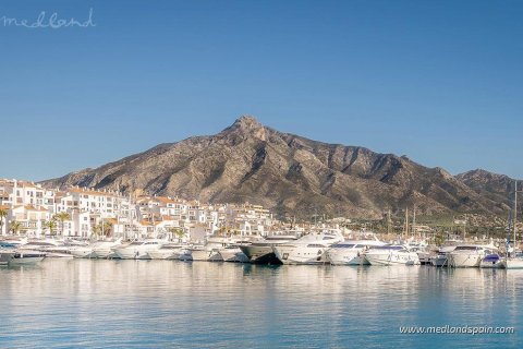 Lägenhet till salu i San Pedro de Alcantara, Malaga, Spanien 2 sovrum, 90 kvm. Nr. 192945 - foto 14