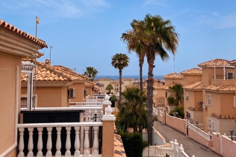 Villa till salu i Torrevieja, Alicante, Spanien 3 sovrum, 183 kvm. Nr. 194500 - foto 3