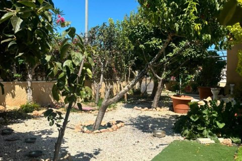 Bungalow till salu i Cabo Roig, Alicante, Spanien 2 sovrum, 68 kvm. Nr. 194501 - foto 8