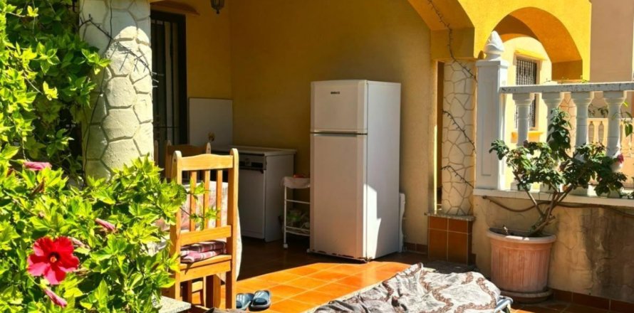 Bungalow i Cabo Roig, Alicante, Spanien 2 sovrum, 68 kvm. Nr. 194501