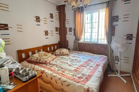 Bungalow till salu i Cabo Roig, Alicante, Spanien 2 sovrum, 68 kvm. Nr. 194501 - foto 14
