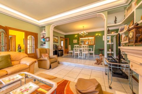 Продажа квартиры в Торревьеха, Аликанте, Испания 6 спален, 392м2 №194499 - фото 12
