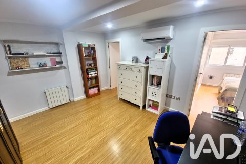 Appartamento in vendita a Alicante, Spagna 3 camere da letto, 140 mq. N° 187769 - foto 19