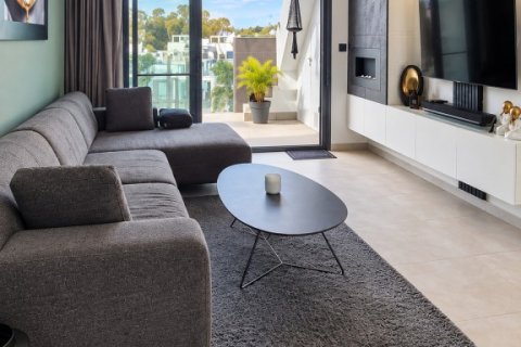Huoneisto myytävänä Guardamar del Segura, Alicante, Espanja, 3 makuuhuonetta, 93 m2 No. 196980 - kuva 2