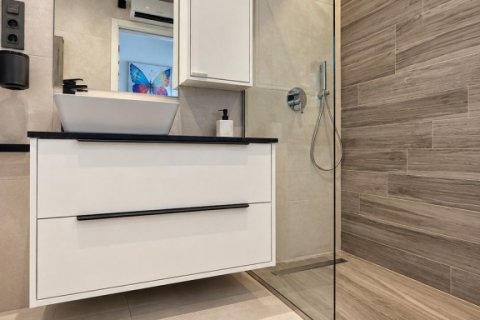 Huoneisto myytävänä Guardamar del Segura, Alicante, Espanja, 3 makuuhuonetta, 93 m2 No. 196980 - kuva 10
