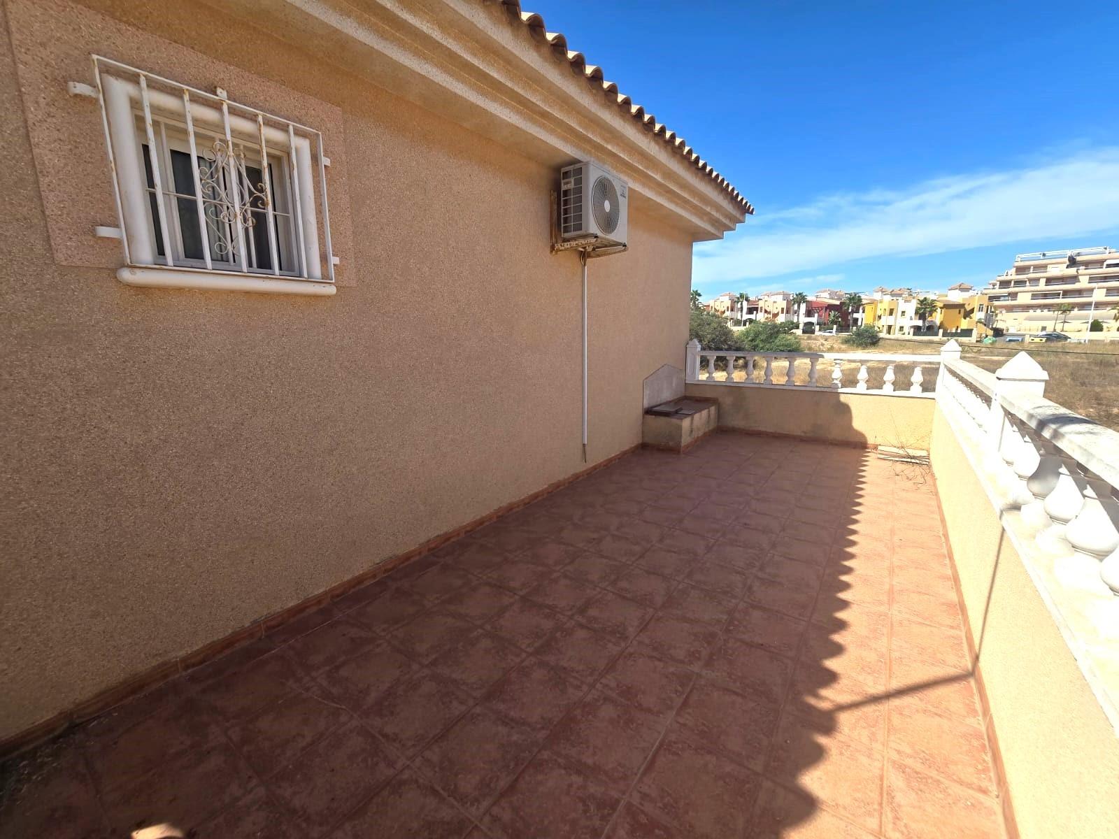 Villa in Los Balcones, Alicante, Spanien 3 Schlafzimmer, 98 m2 Nr. 196975