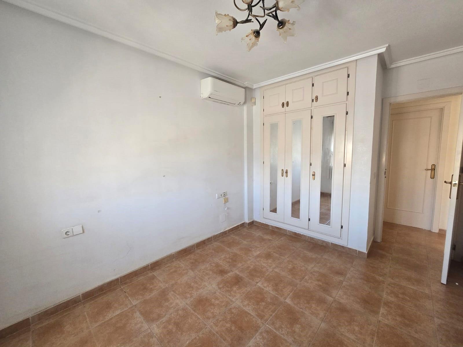 Villa in Los Balcones, Alicante, Spanien 3 Schlafzimmer, 98 m2 Nr. 196975