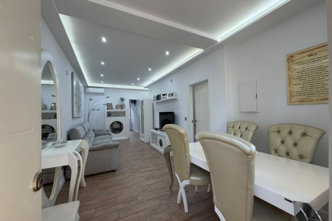 Kaupunkipientalo myytävänä Torrevieja, Alicante, Espanja, 2 makuuhuonetta, 80 m2 No. 196974 - kuva 20
