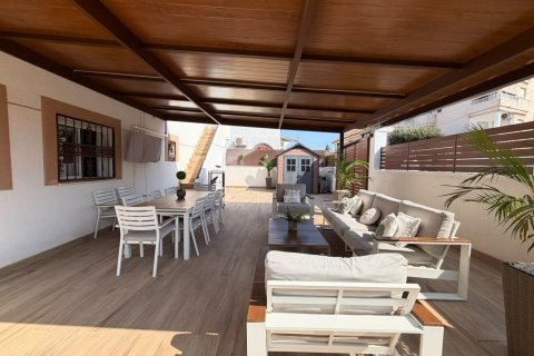 Kaupunkipientalo myytävänä Torrevieja, Alicante, Espanja, 2 makuuhuonetta, 80 m2 No. 196974 - kuva 6